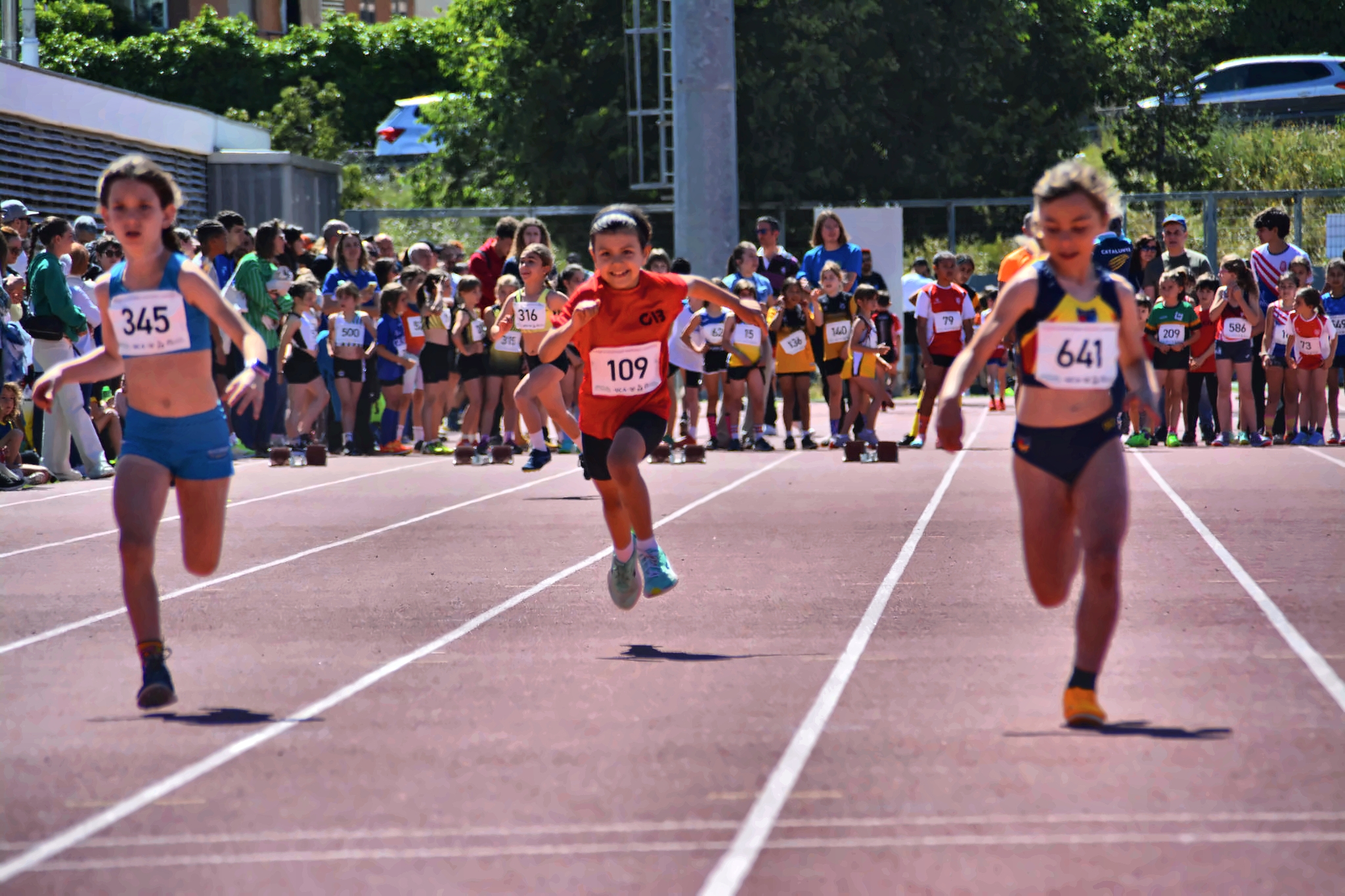 Club Atletisme Badalona - Escola